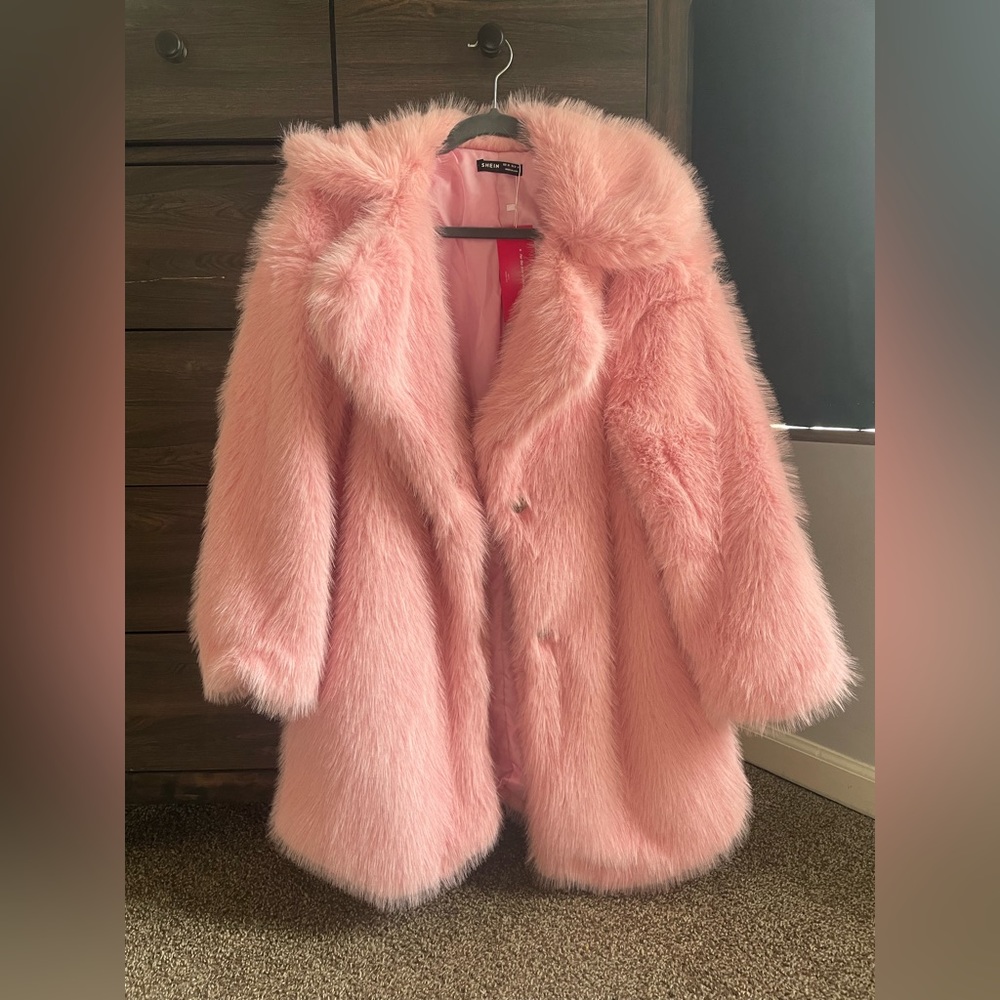 Pink faux fur jacket NWT